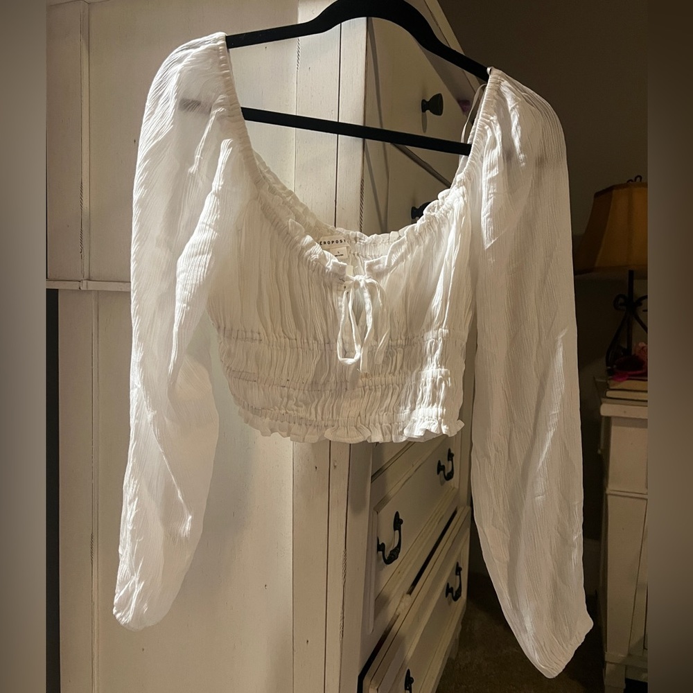 Aeropostale, white top, large